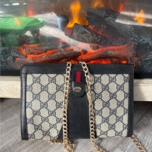 Authentic GUCCI GG Supreme Web Sherry Bag crossbody bag purse tote navy blue